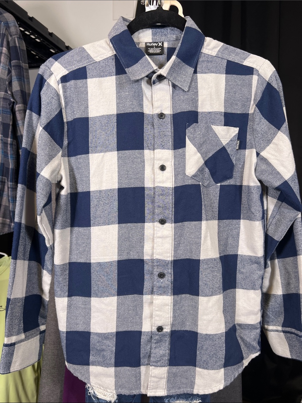Hurley 12/13 BOYS Blue and White Plaid Button-Up Shirt